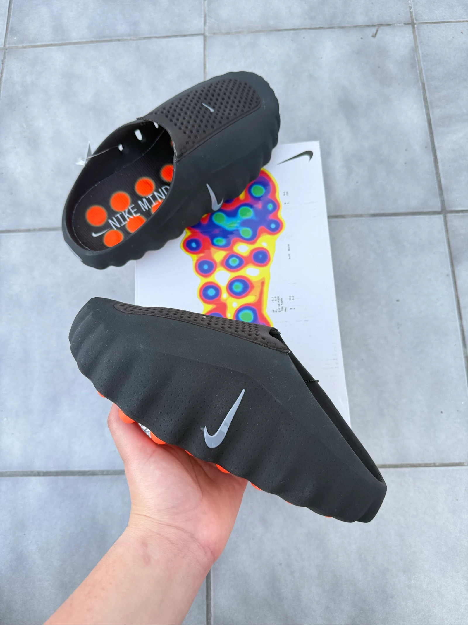 Nike Mind 001